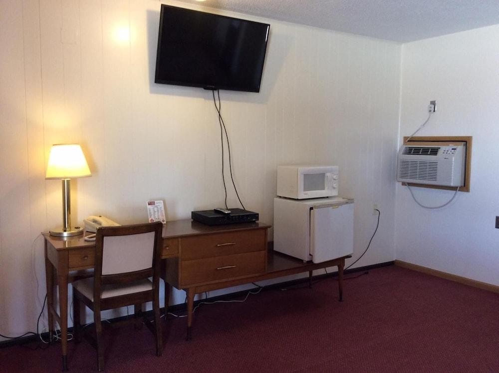 Nevada Inn photo 10
