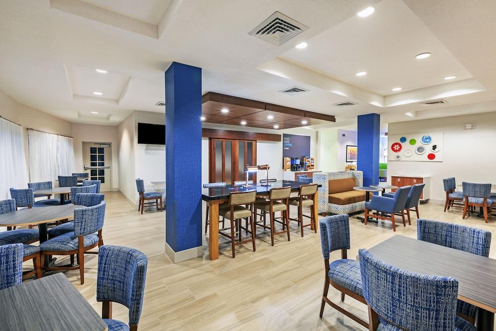 Holiday Inn Express Suites Jasper by IHG photo 16