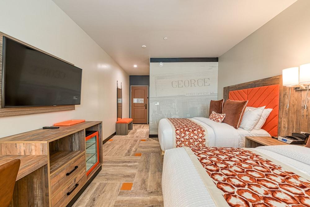 Hotel Lexen - Newhall photo 10
