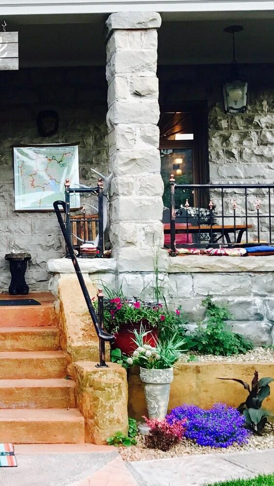 Park Hotel Yellowstone photo 37