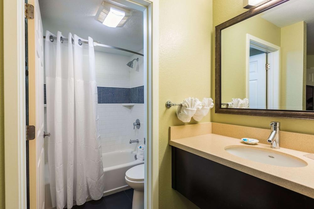 Sonesta ES Suites Orlando - Lake Buena Vista photo 24