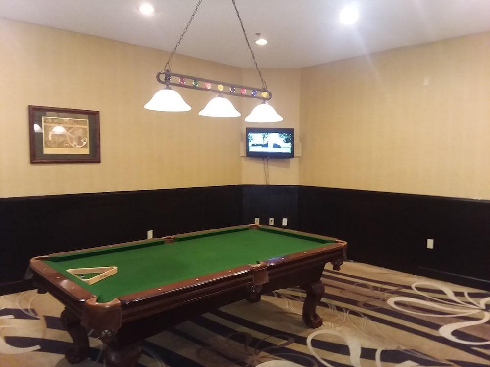 Comfort Inn & Suites Burnet photo 55