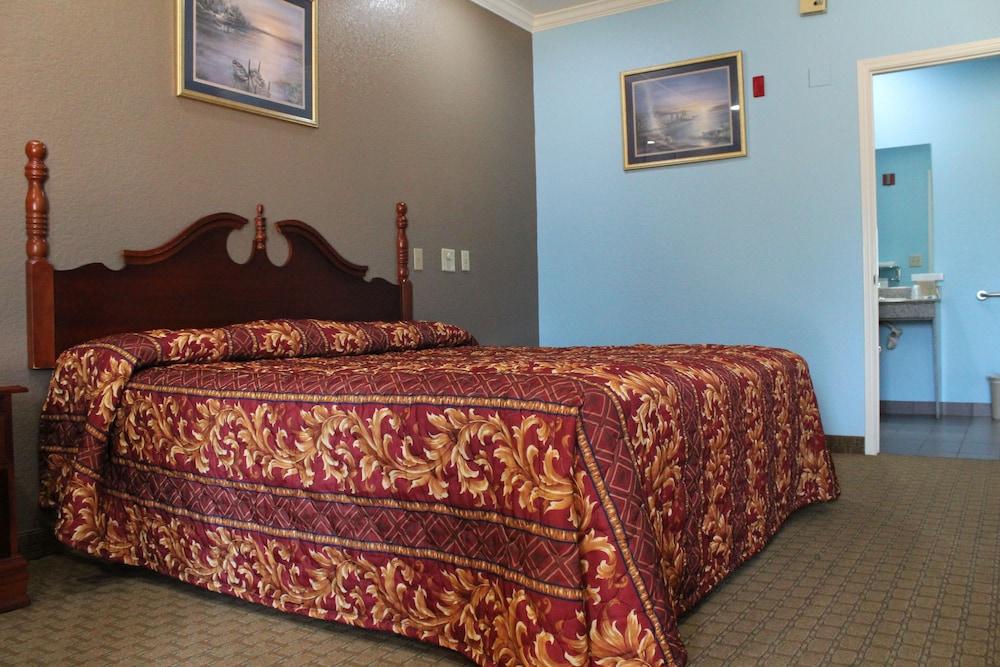 Budget Inn photo 18