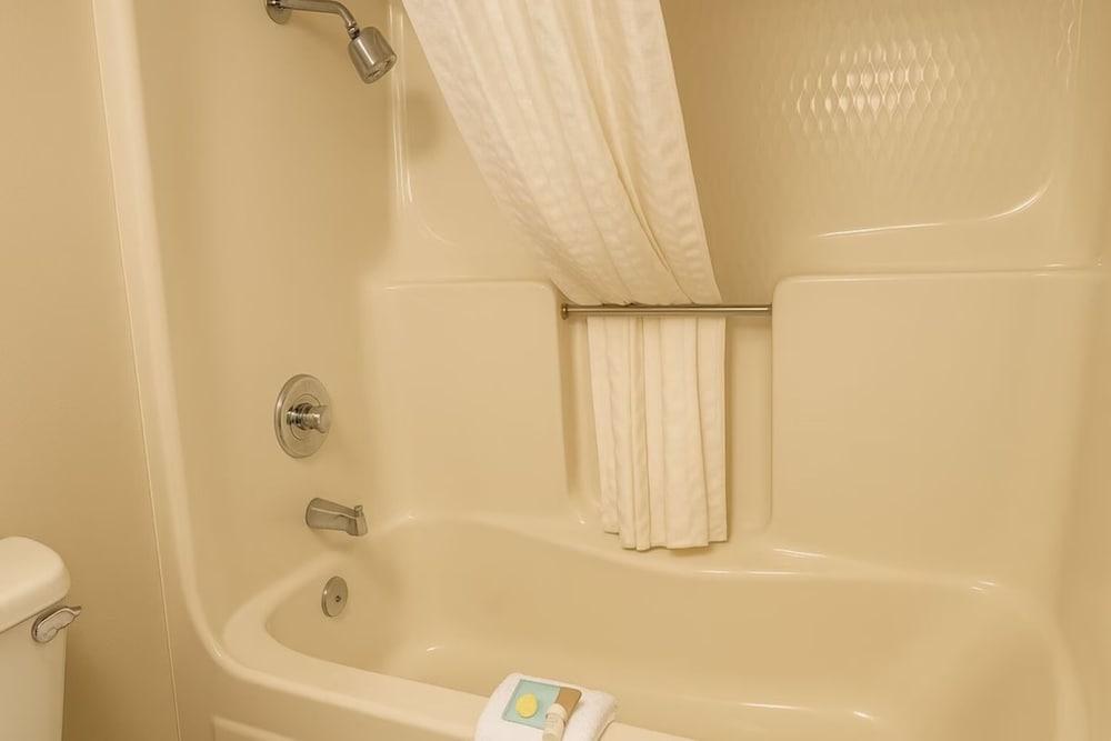 Hotel Inn Fairfield photo 8