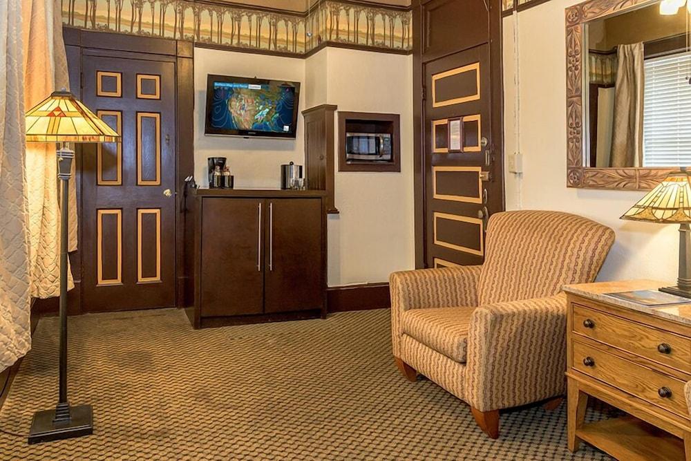 Basin Park Hotel and Spa photo 3