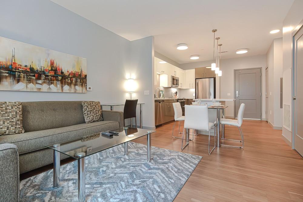 Global Luxury Suites Downtown Providence photo 59