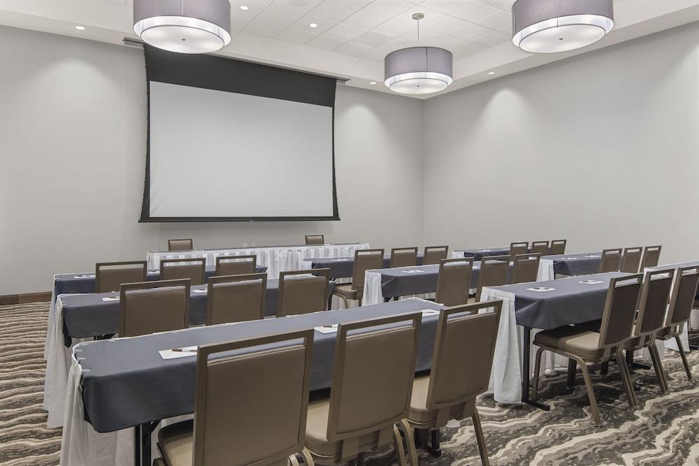 Staybridge Suites Florence - Civic Center by IHG photo 56