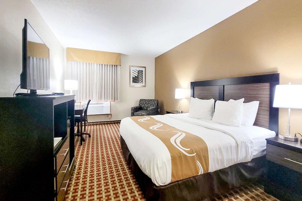 Quality Inn & Suites Marion photo 16