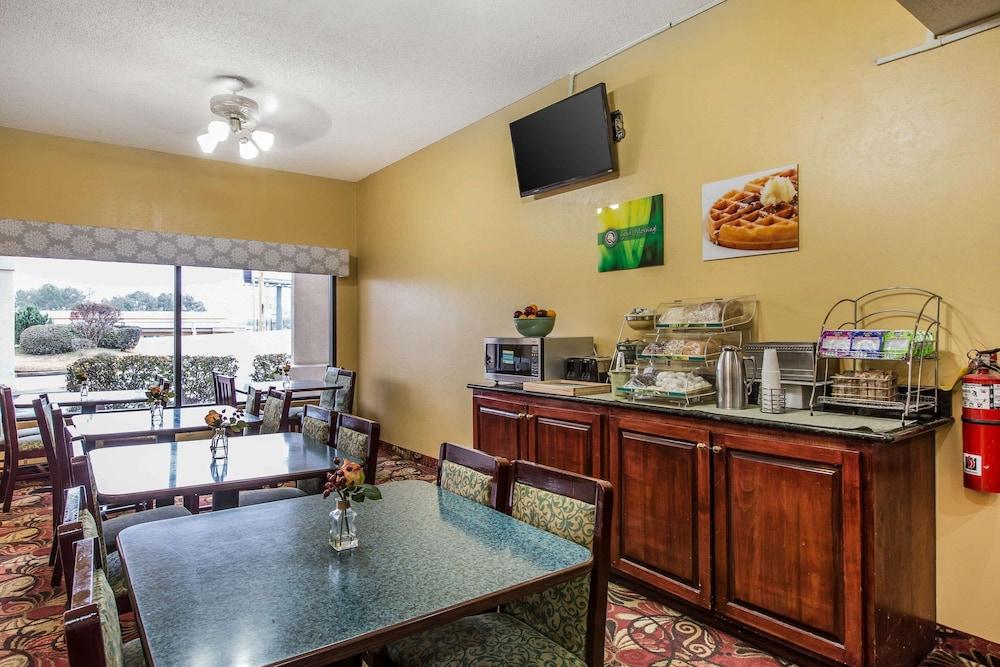 Quality Inn Tifton photo 29