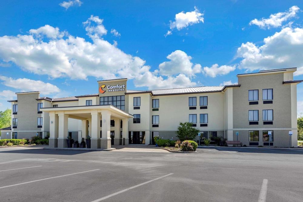 Comfort Inn & Suites Lincoln I-20 photo 33