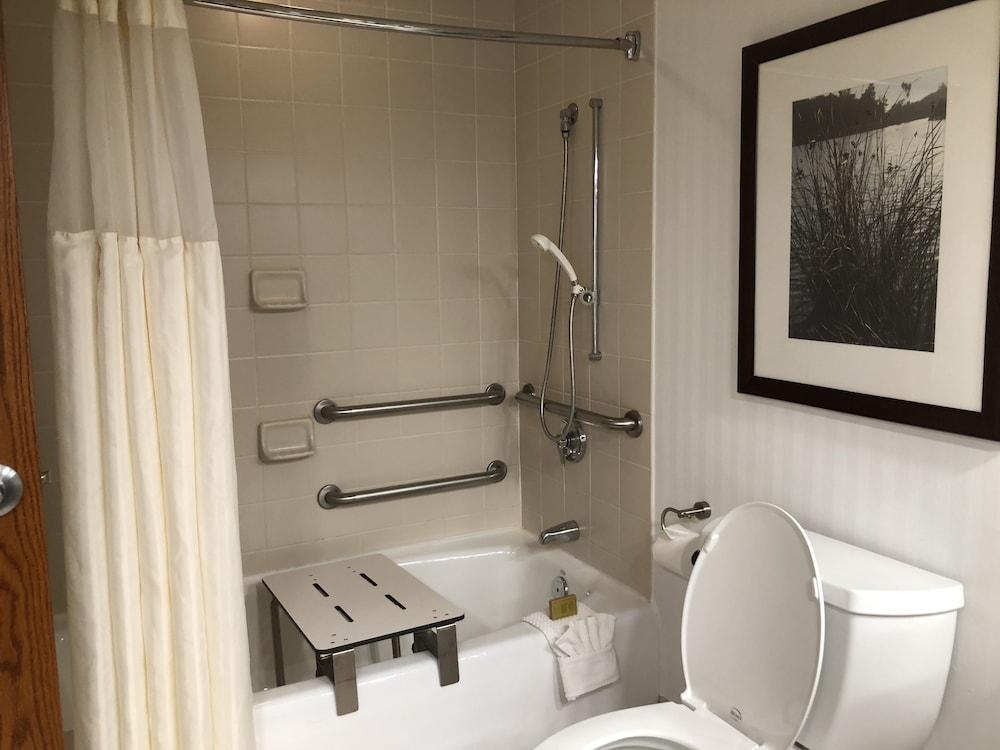 Wyndham Garden Buffalo Downtown photo 18