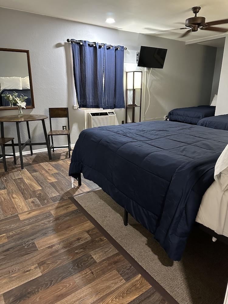 Travelers Inn Motel photo 3