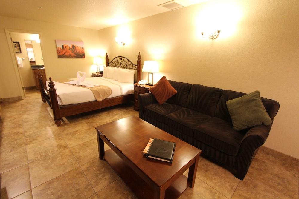Sedona Springs Resort photo 57