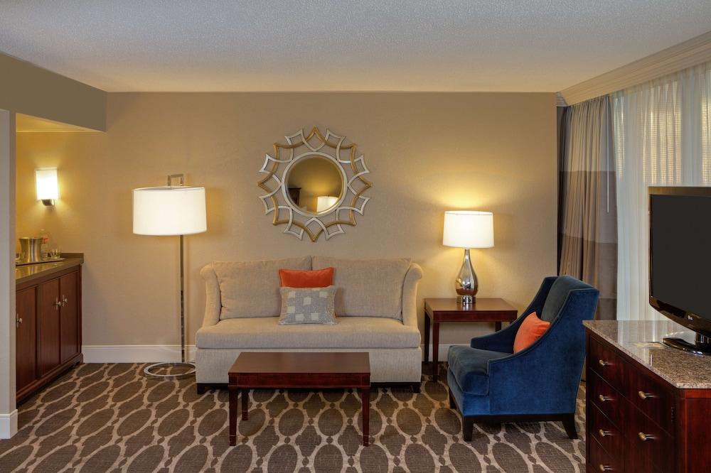 Hilton Houston Westchase photo 20