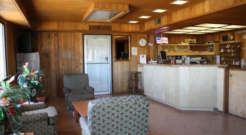 Cambridge Inn Motor Lodge photo 6