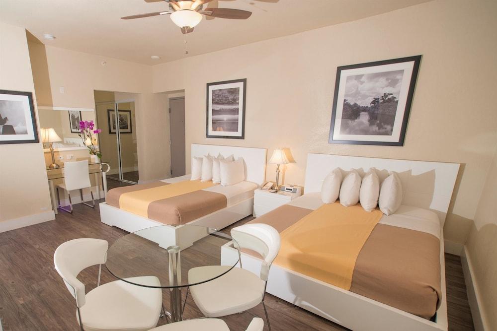 Ocean Five Hotel photo 5