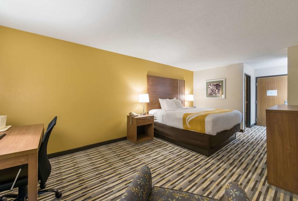 Quality Inn Michigan City South photo 16