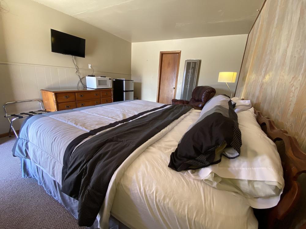 Duffer Motel photo 9