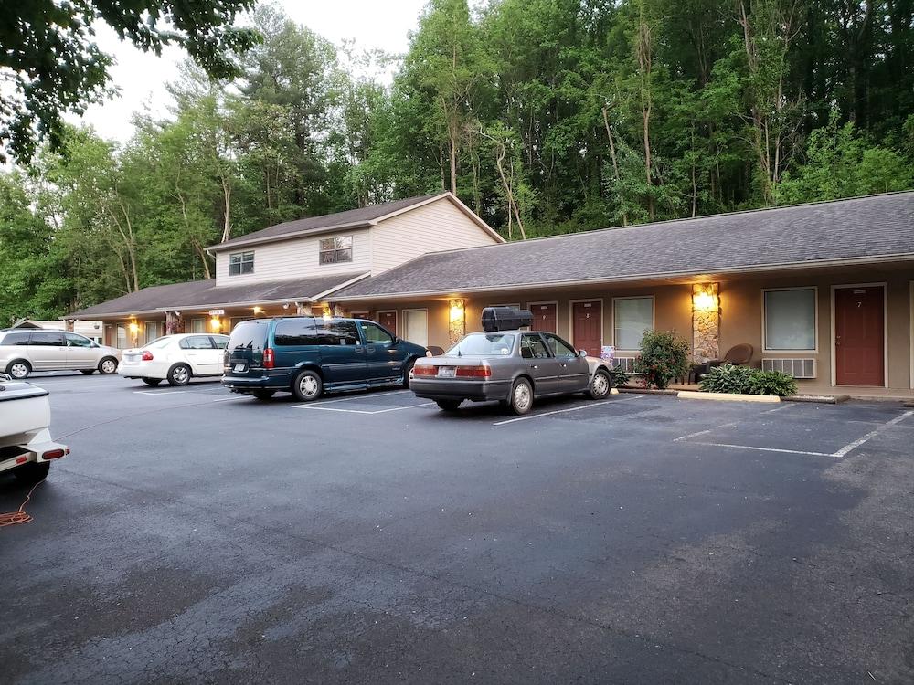 Chatuge Mountain Inn photo 14