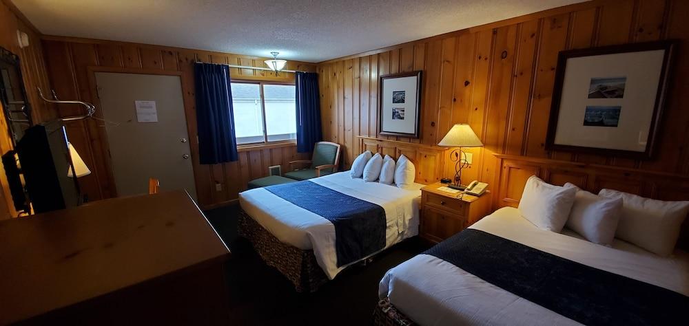 The Lake Motel photo 98