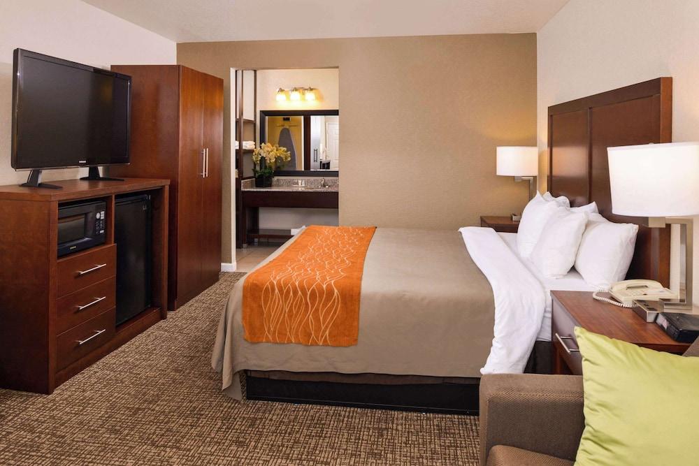 Rancho Cordova Inn photo 26