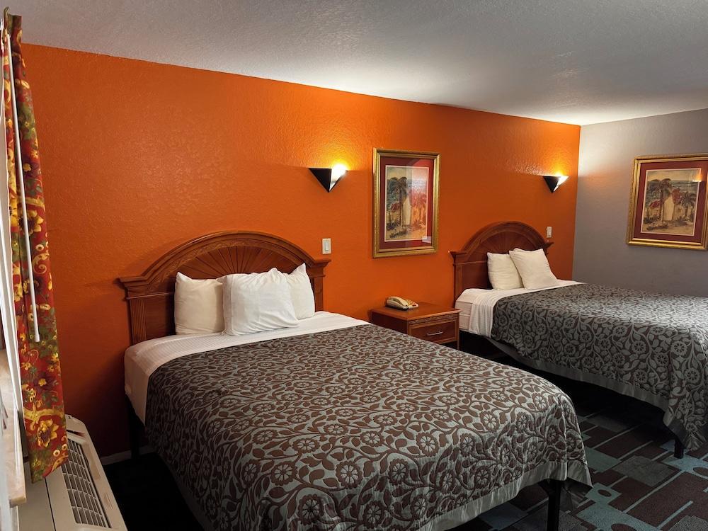 luxury inn photo 8