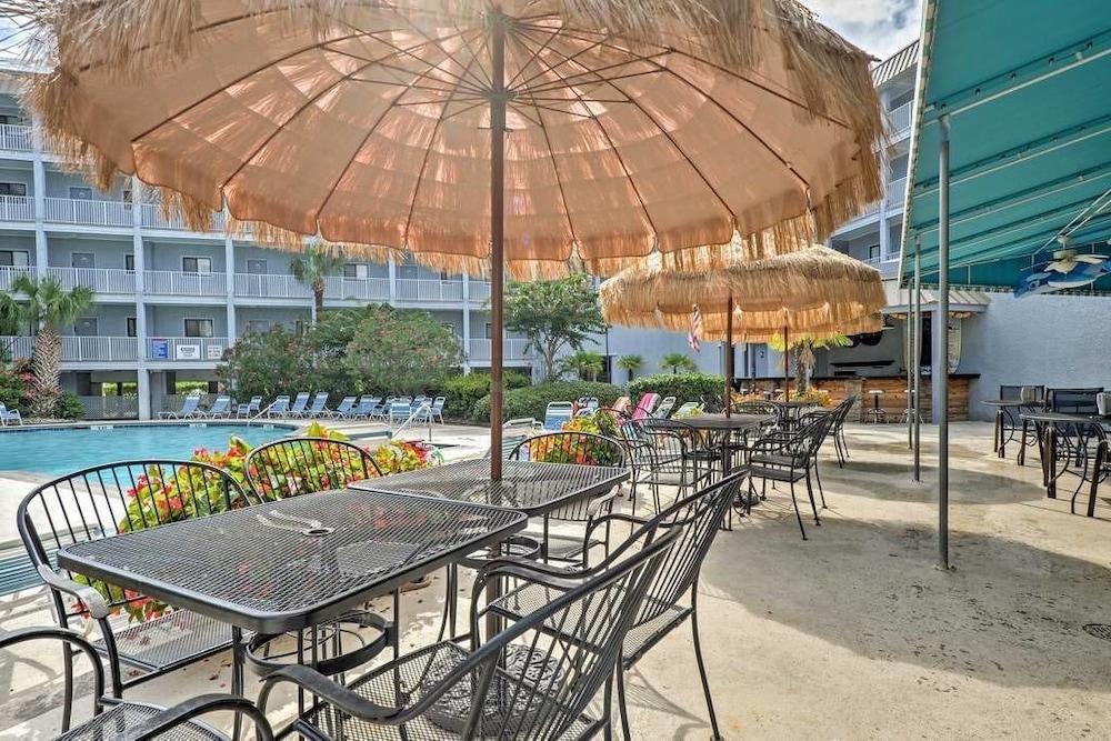 Hilton Head Resort photo 2