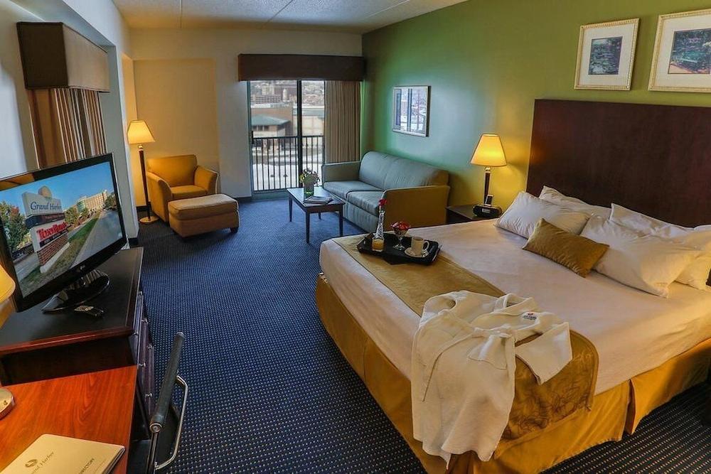 Grand Harbor Resort and Waterpark photo 16