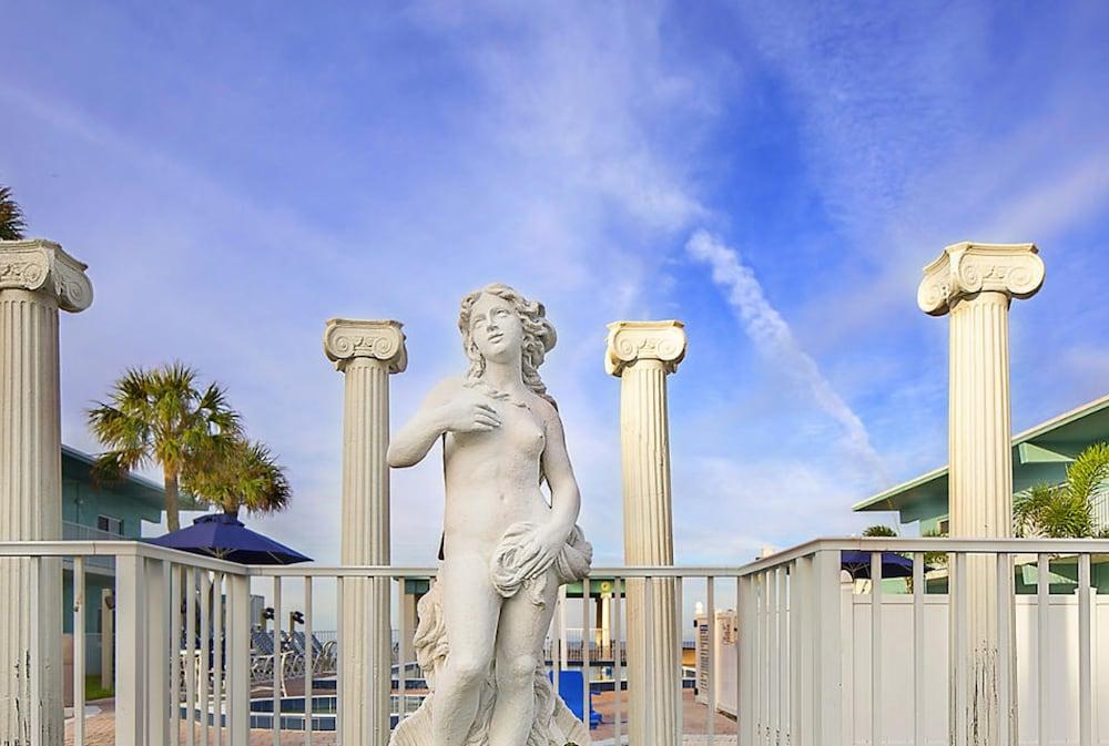 Via Roma Beach Resort photo 6