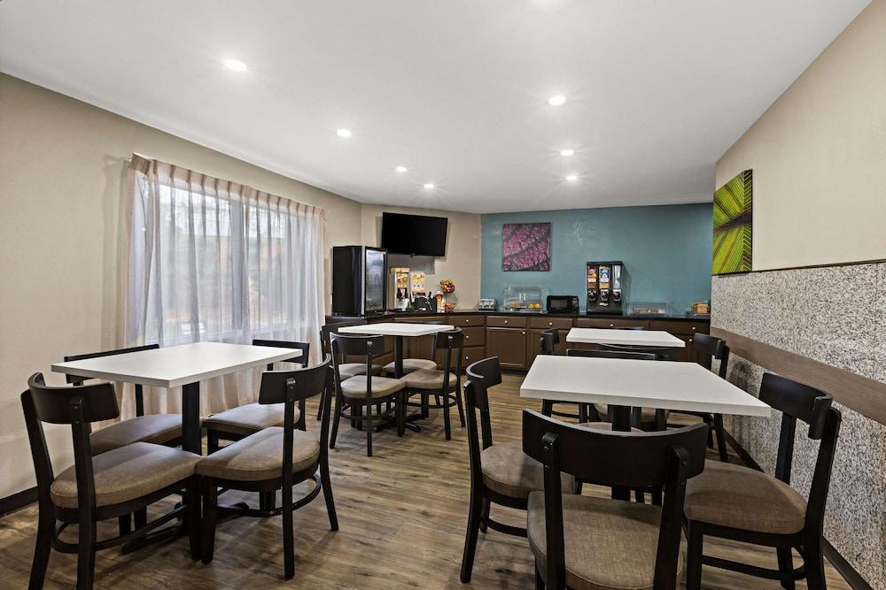 Sleep Inn Lithonia - Atlanta East photo 24