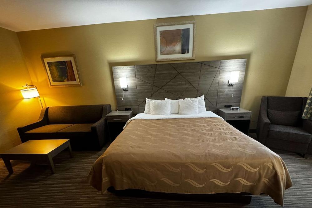 Quality Inn Forsyth - Decatur photo 23