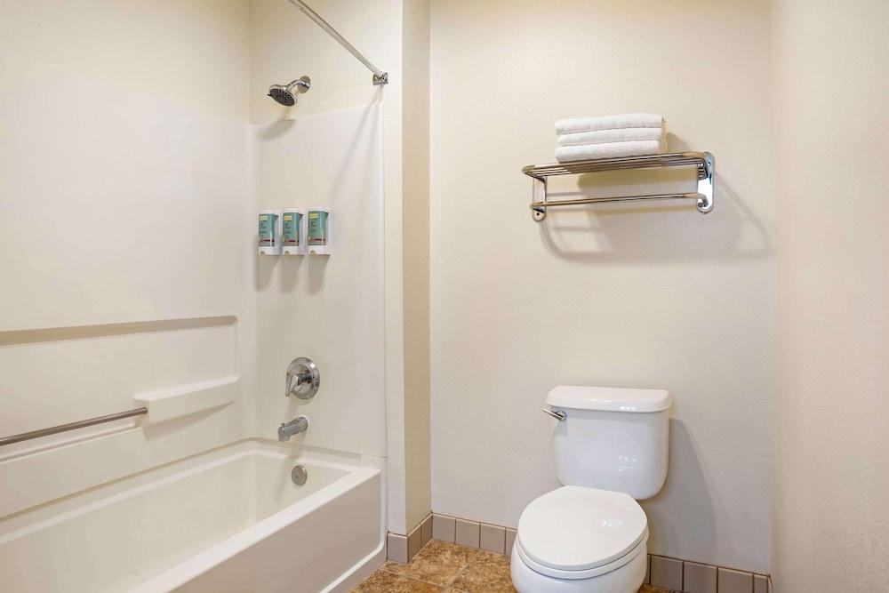 Best Western Clovis Cole photo 19