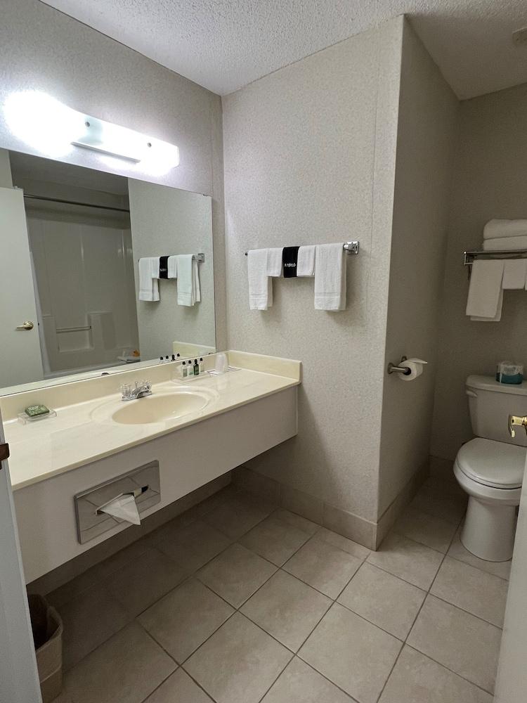 Country Inn Walker photo 21