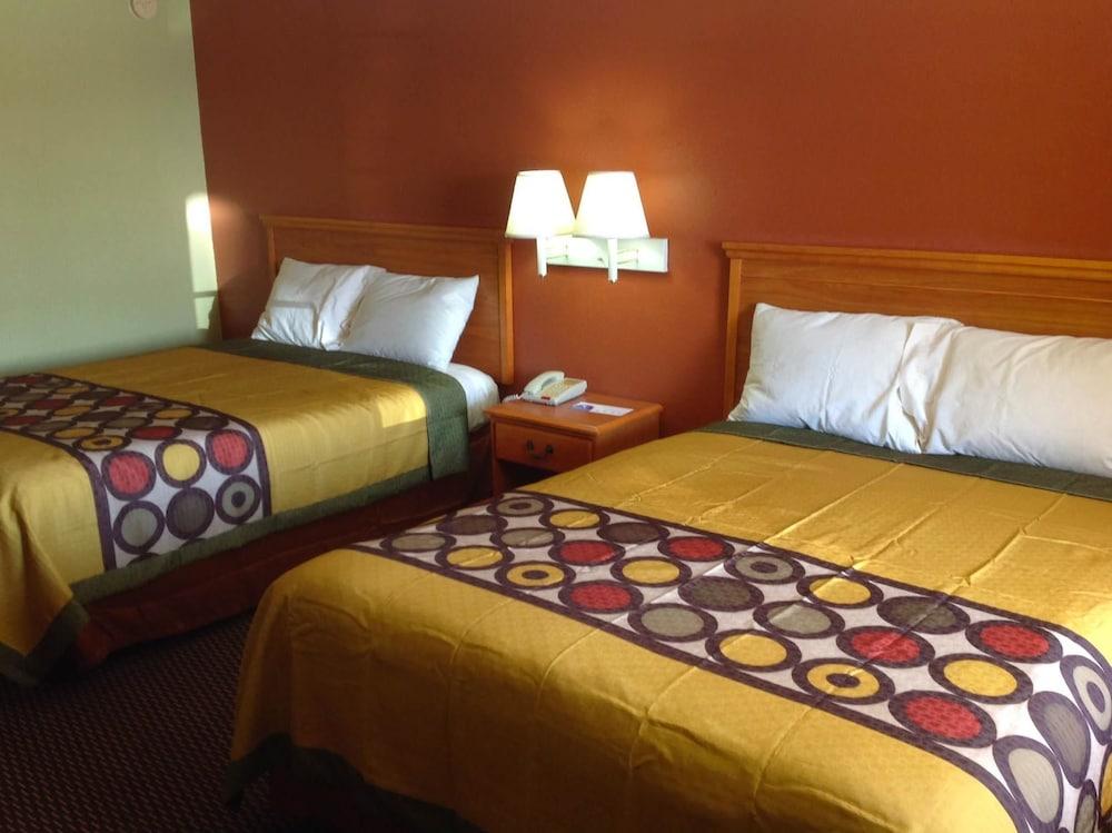 Americas Best Value Inn Pryor photo 7