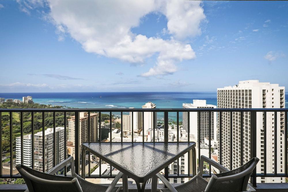 Aston Waikiki Sunset photo 38