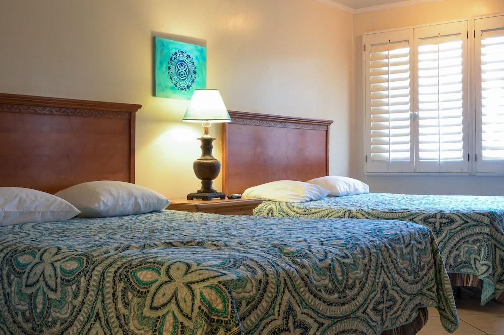 The Shores Inn and Beach Houses photo 44