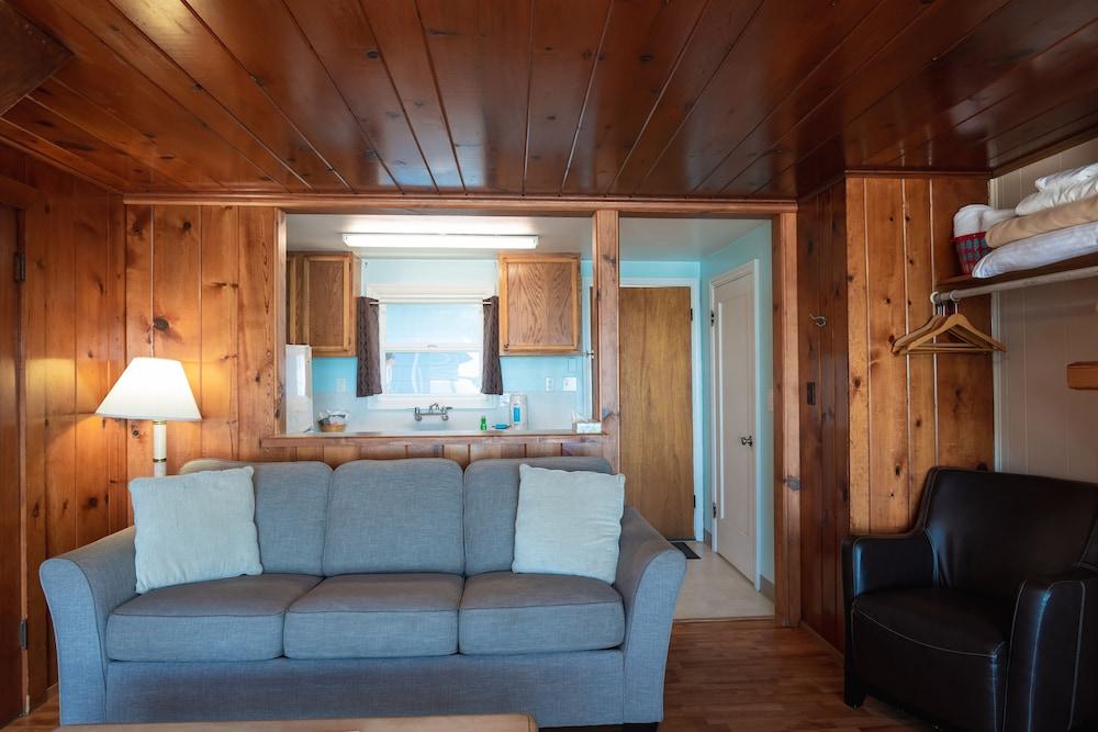 Terimore Bayfront Inn photo 33