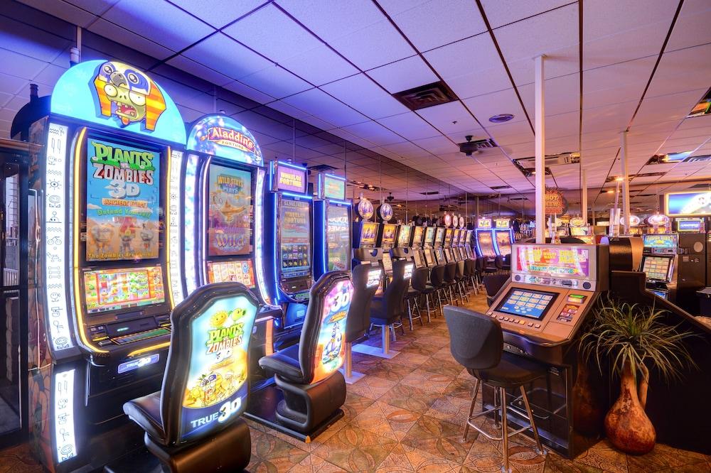 Longhorn Casino & Hotel photo 14
