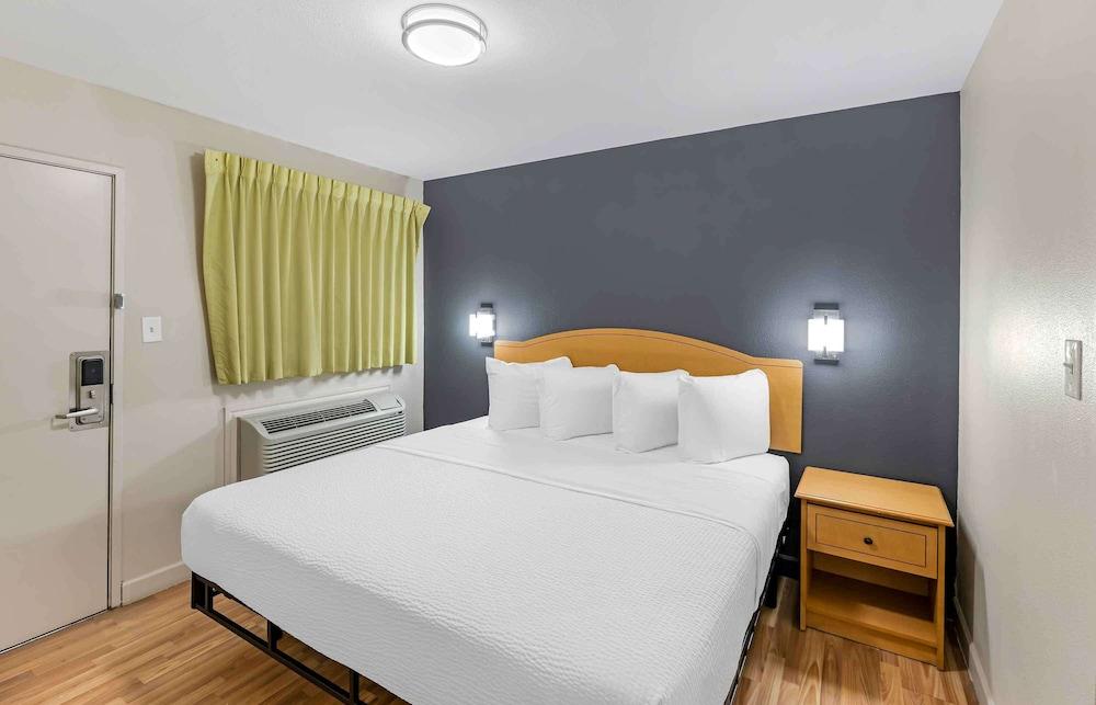 Extended Stay America Select Suites - Odessa photo 16