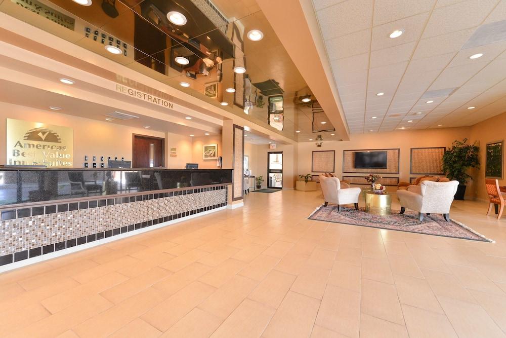Americas Best Value Inn & Suites Victoria photo 13