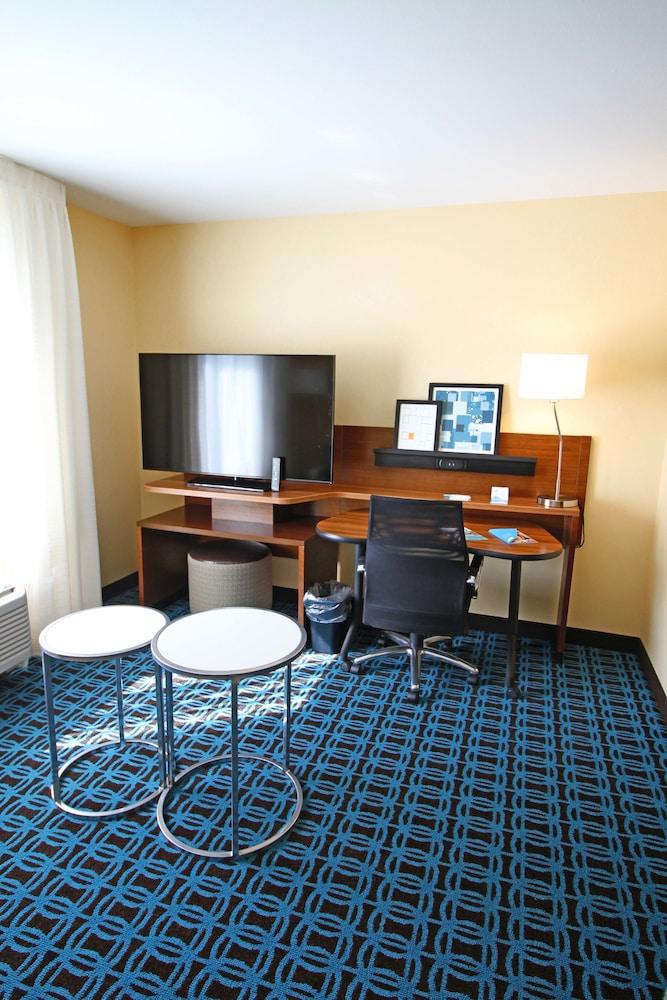 Fairfield Inn & Suites by Marriott London photo 10