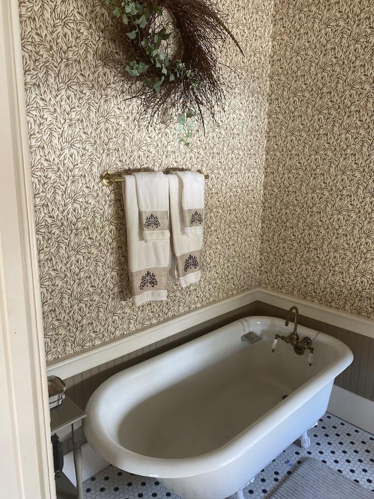 The Casselman Inn photo 2