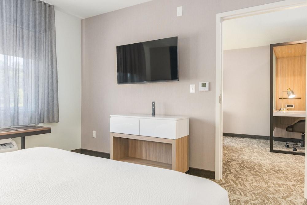 SpringHill Suites by Marriott Freeport Brunswick photo 46