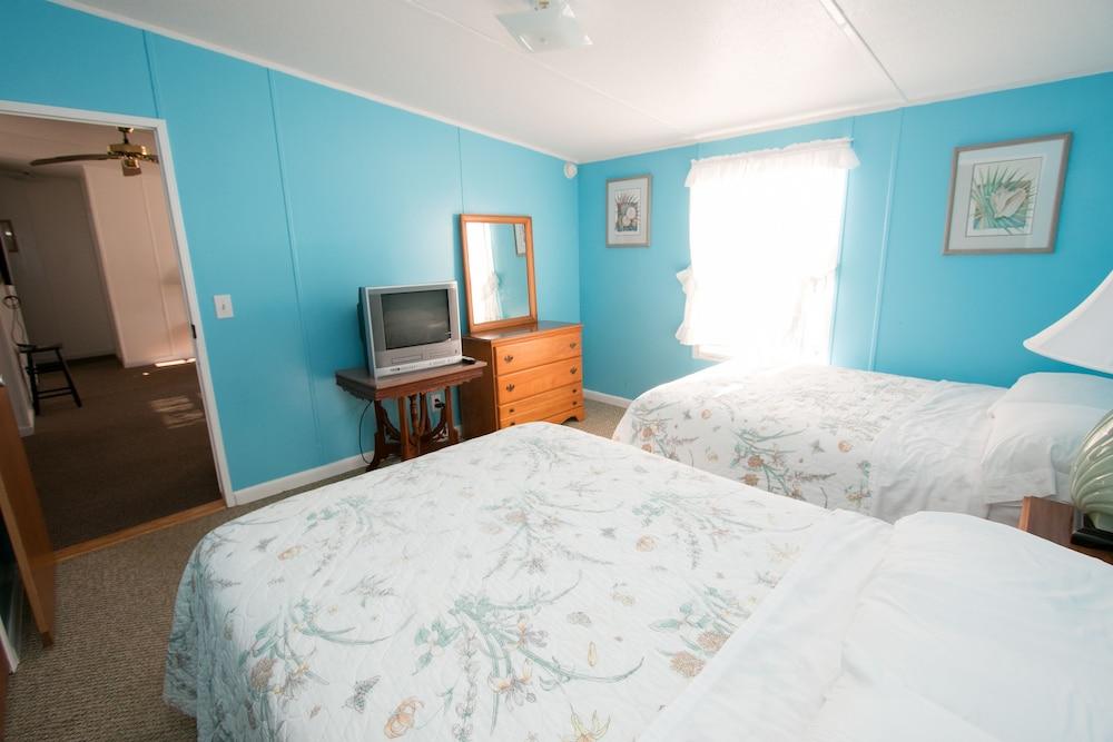 Outer Banks Motel - Village Accommodations photo 92