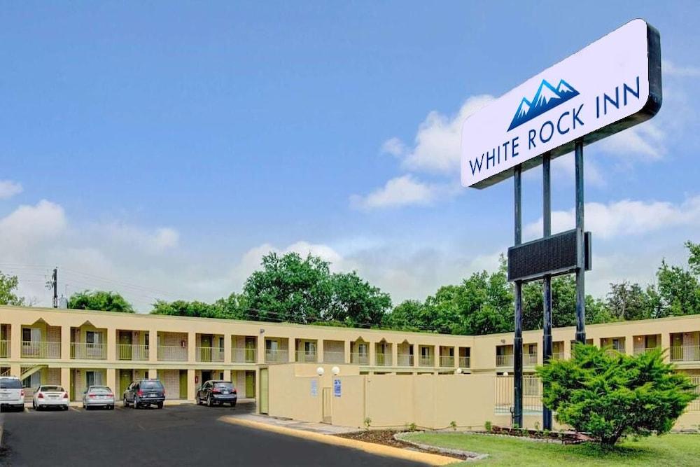 White Rock Inn photo 15