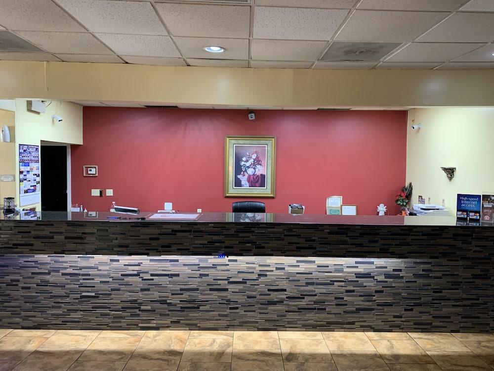Americas Best Value Inn Forest photo 29