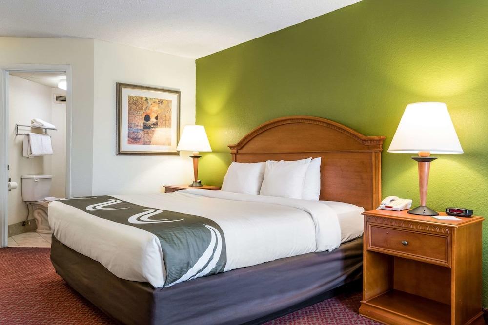 Quality Inn Battleboro - Rocky Mount photo 10