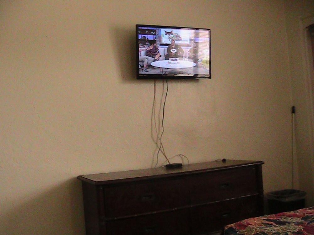 Best Southern Sun Plaza Motel photo 6