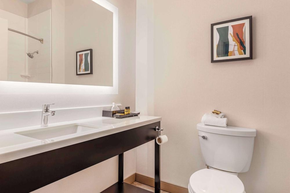 Best Western Plus Riata photo 12
