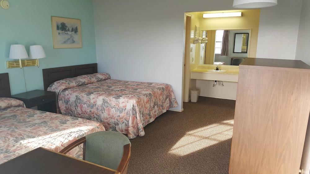 Lake Eufaula Inn photo 36